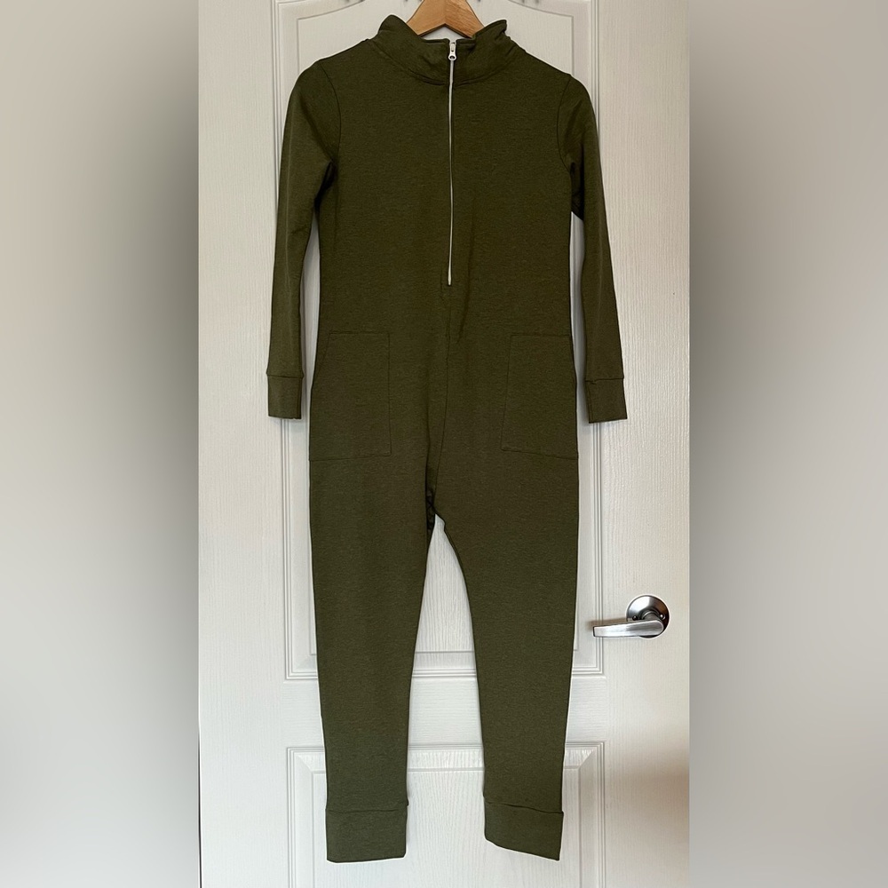 NWT Smash + Tess Kids Shay Romper Jillian Harris Collab Edition Mistletoe Green